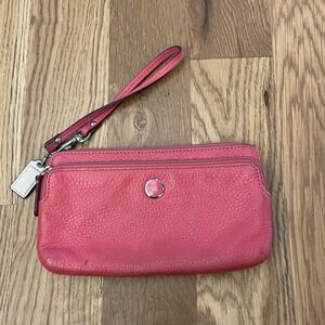 Coach Pink Pebble Leather Wristlet Pouch Wallet Clutch Cosmetic Bag